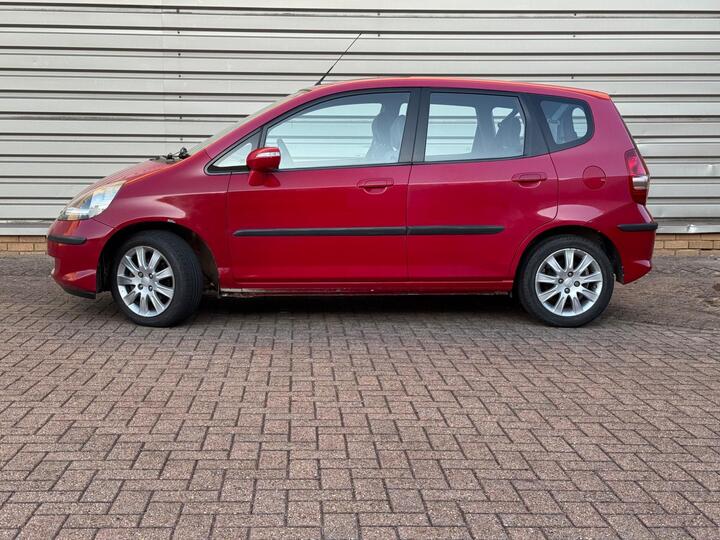 Honda Jazz - 1.4 i-DSI SE 5dr - Full Main dealer service histo - Image 4