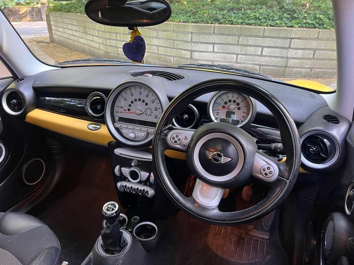 MINI Hatch - 1.6 Cooper Euro 4 3dr - Image 20