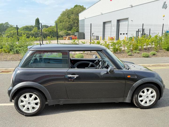 MINI Hatch - 1.6 One Euro 3 3dr - Image 15