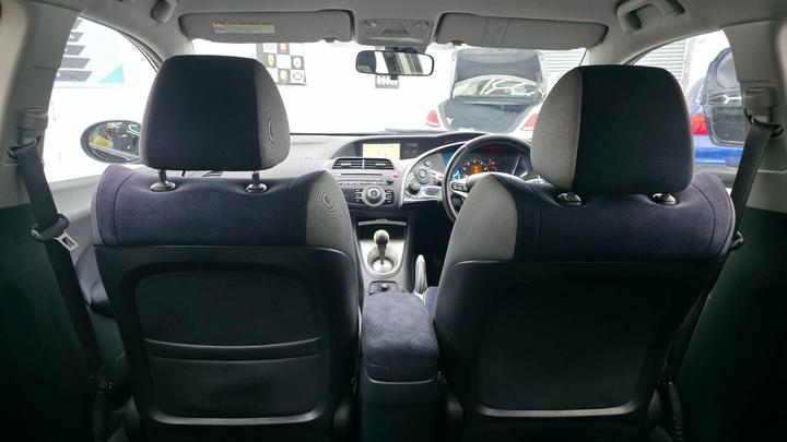 Honda Civic - 1.8 i-VTEC EX 5dr - ULEZ PETROL NO SATNAV 18" - Image 11