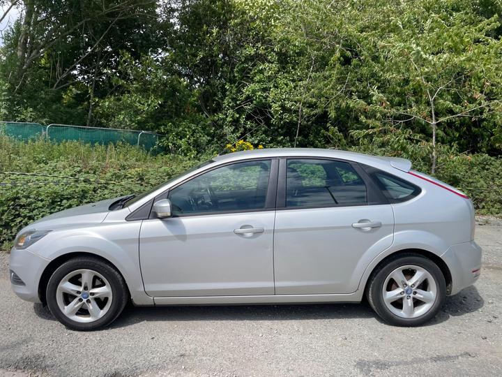 Cheap Ford Focus - 1.6 Zetec S 5dr - 12 months mot 64584 miles for sale in Crewe, Cheshire