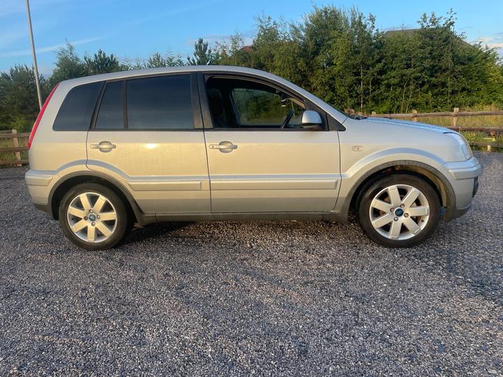Ford Fusion - 1.6 TDCi Plus 5dr - Diesel Fusion With Park Sensor - Image 6