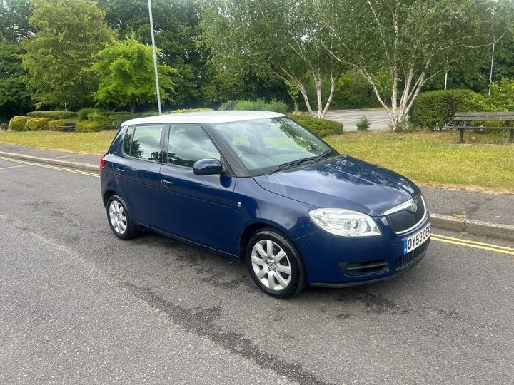 Cheap Skoda Fabia - 1.2 HTP 12V 2 5dr - 12 Month MOT & Full Serv Hist for sale in Crawley, West Sussex