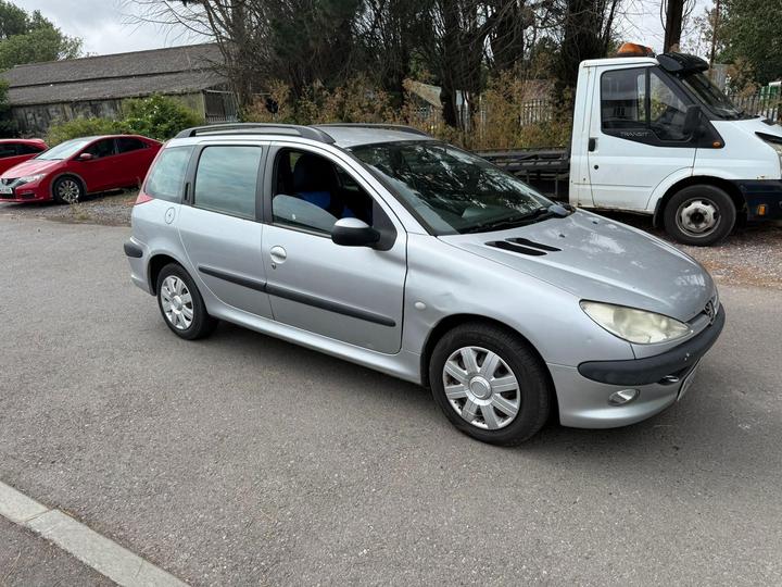 Cheap Peugeot 206 SW - 1.4 HDi XT 5dr - Cheap Runner, Good Drive! for sale in Arundel, West Sussex
