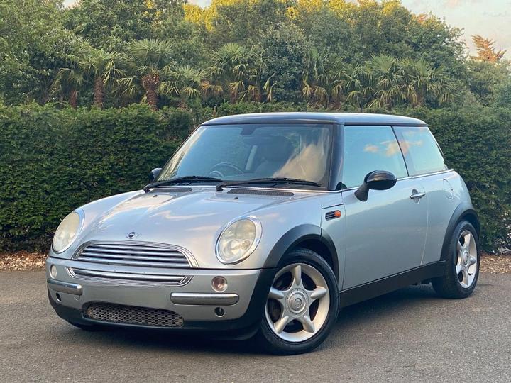 MINI Hatch - 1.6 Cooper Euro 3 3dr - Image 9