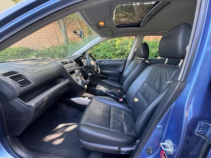 Honda Civic - 1.6 i-VTEC Executive 5dr - GOOD SPEC ULEZ MOT SRV HISTORY - Image 11