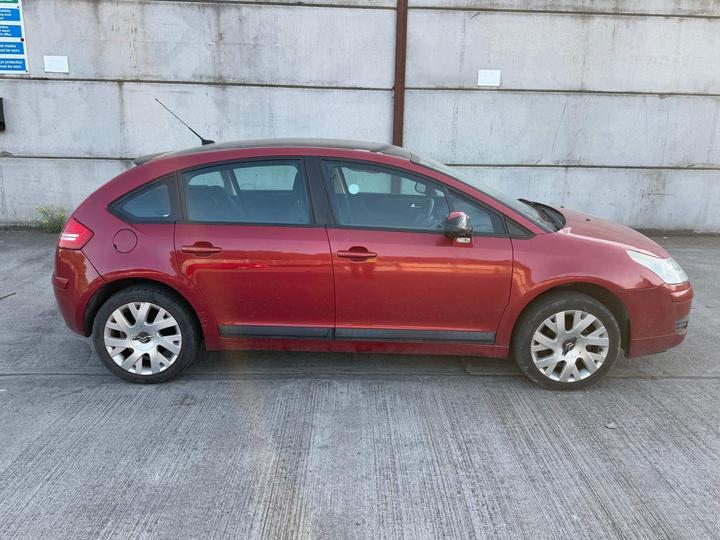 Citroen C4 - 1.6i 16V Cachet 5dr - ANY OLD CAR PART EXCHNGE WELCM - Image 18