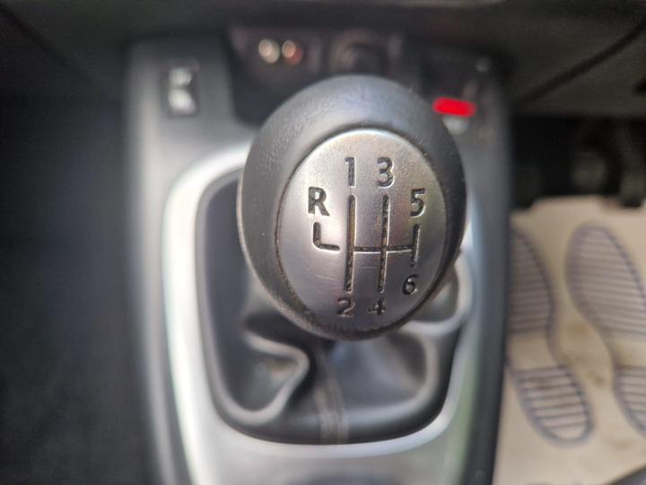 Renault Grand Scenic - 1.5 dCi Expression Euro 5 5dr - New in stock and ready to go - Image 16