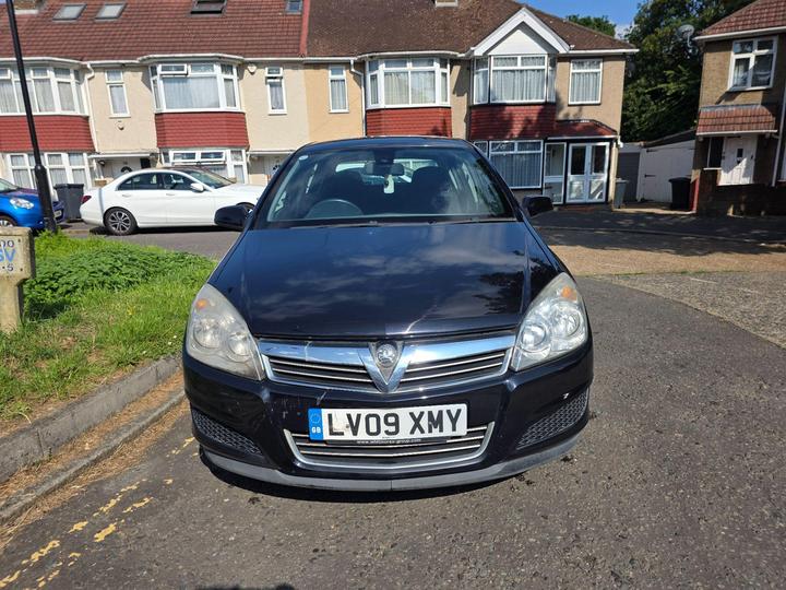 Vauxhall Astra - 1.4i 16v Active 5dr - FUL SERVICE HIST+NEW MOT+CHEAP - Image 9