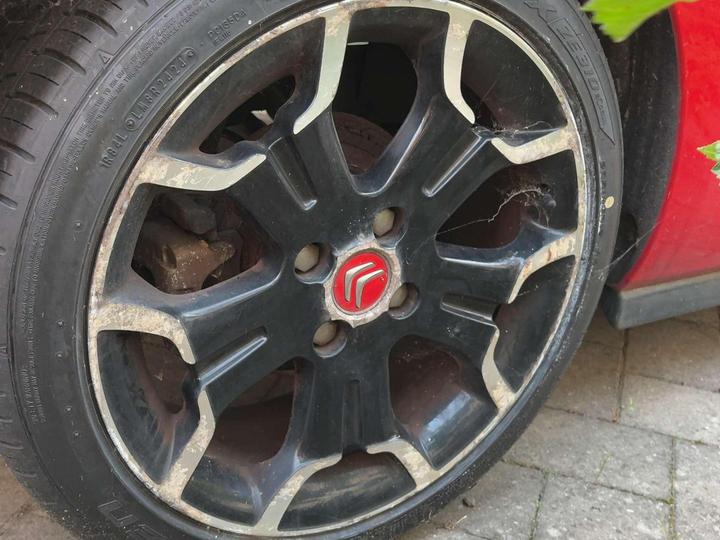 Citroen DS3 - 1.6 THP DSport Plus Euro 5 3dr - Image 32