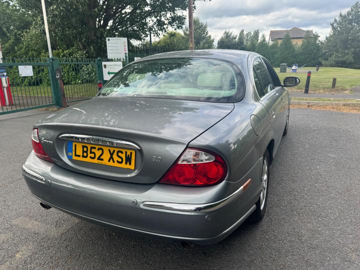 Jaguar S-Type - 3.0 V6 SE 4dr - Image 6