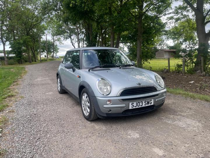 MINI Hatch - 1.6 One CVT Euro 3 3dr - Automatic! - Image 3