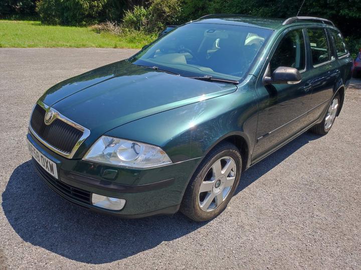 Skoda Octavia - 2.0 TDI Elegance Euro 4 5dr - FSH Mot 1/26 Drives really wel - Image 8