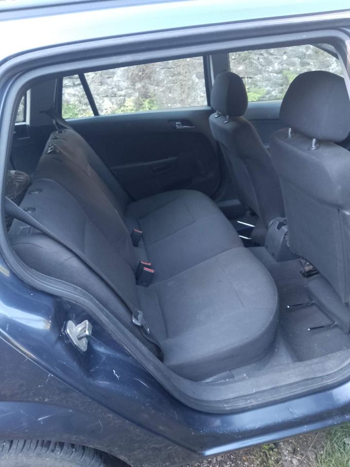 Vauxhall Astra - 1.7 CDTi ecoFLEX Life 5dr (a/c) - Image 8