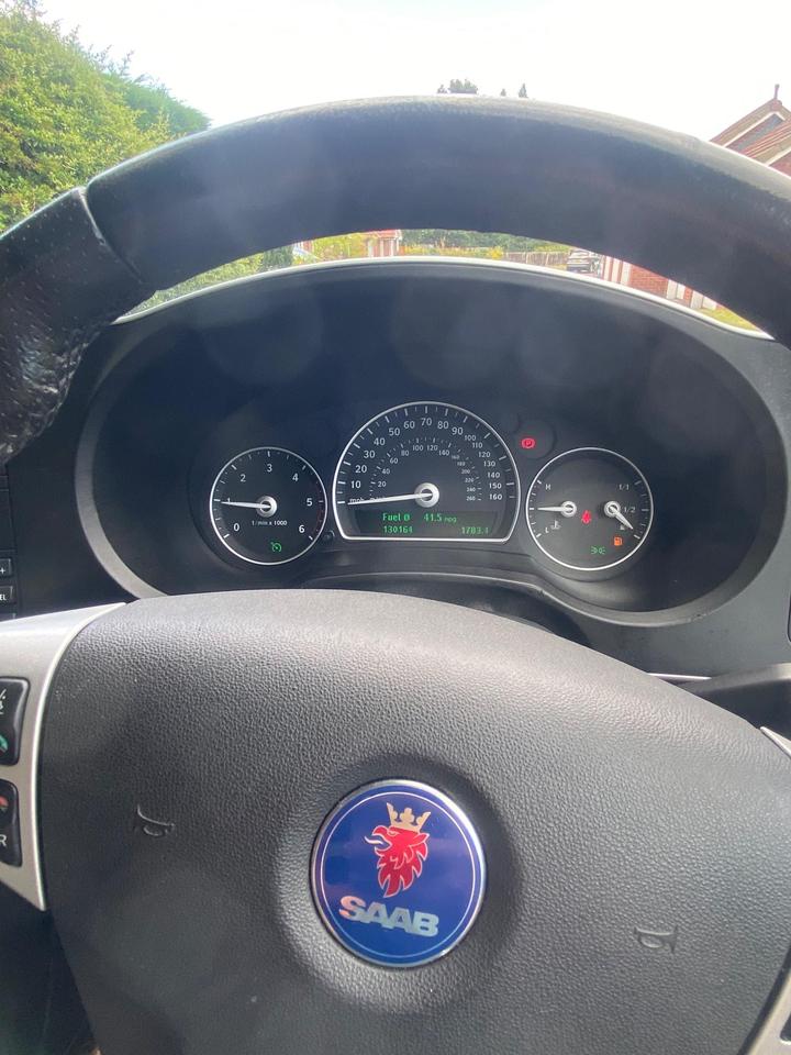 Saab 9-3 - 1.9 TiD Vector Sport Euro 4 4dr - Cruise Control, Great MPG - Image 3
