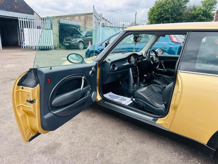 MINI Hatch - 1.6 One Euro 4 3dr - Great condition - Image 23