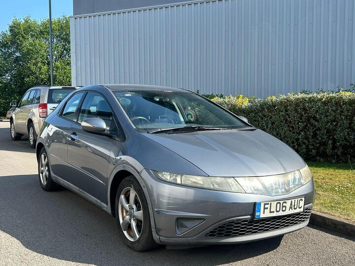 Honda Civic - 2.2 i-CTDi SE 5dr - MOT JUNE 2026**5 DOOR HATCH - Image 5