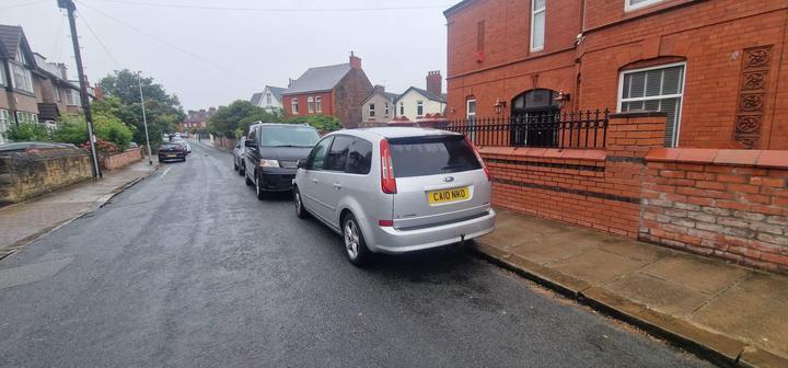 Ford C-Max - 1.8 TDCi Zetec 5dr - Image 4