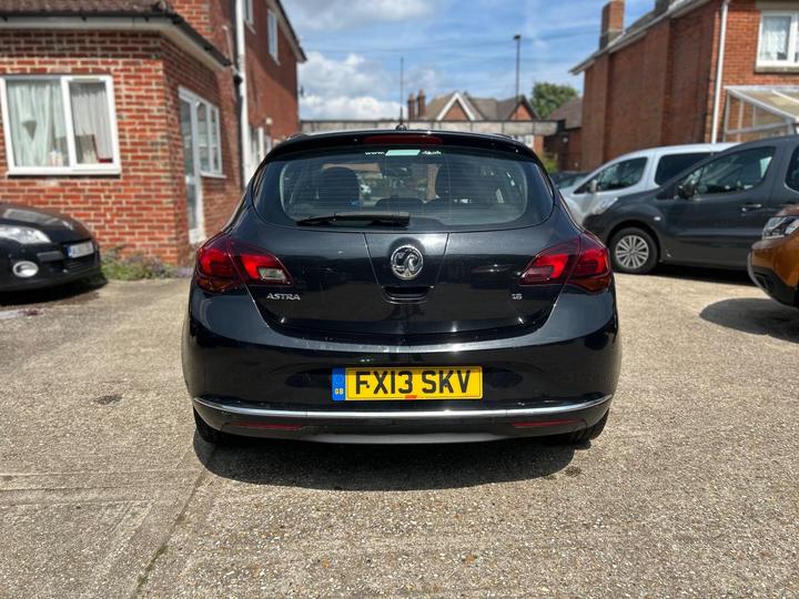 Vauxhall Astra - 1.6 16v Elite Euro 5 5dr - PART EXCHANGE CLEARANCE - Image 7