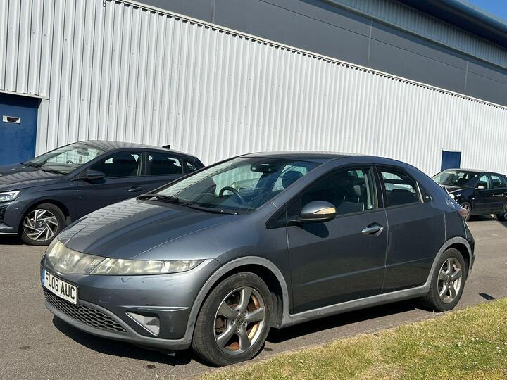 Honda Civic - 2.2 i-CTDi SE 5dr - MOT JUNE 2026**5 DOOR HATCH - Image 9