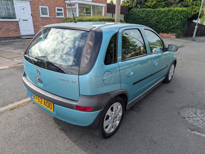 Vauxhall Corsa - 1.2i 16v SXi 5dr - Lady owned since 2004 - Image 7