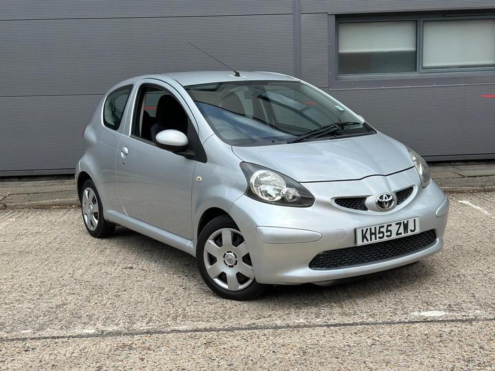 Cheap Toyota AYGO - 1.0 VVT-i + Euro 4 3dr - 12 MONTH MOT - 20 ROAD TAX for sale in High Wycombe, Buckinghamshire
