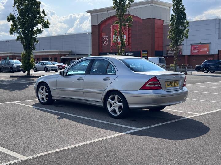 Mercedes-Benz C Class - 1.8 C180 Kompressor Avantgarde SE 4dr - Image 5