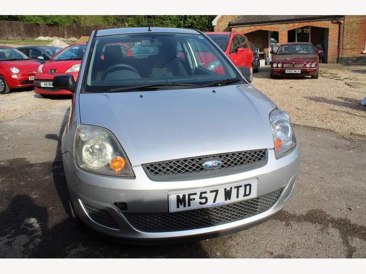 Ford Fiesta - 1.25 Style Climate 3dr - F/SERVICE/HISTORY MOT 9/2/26 - Image 2