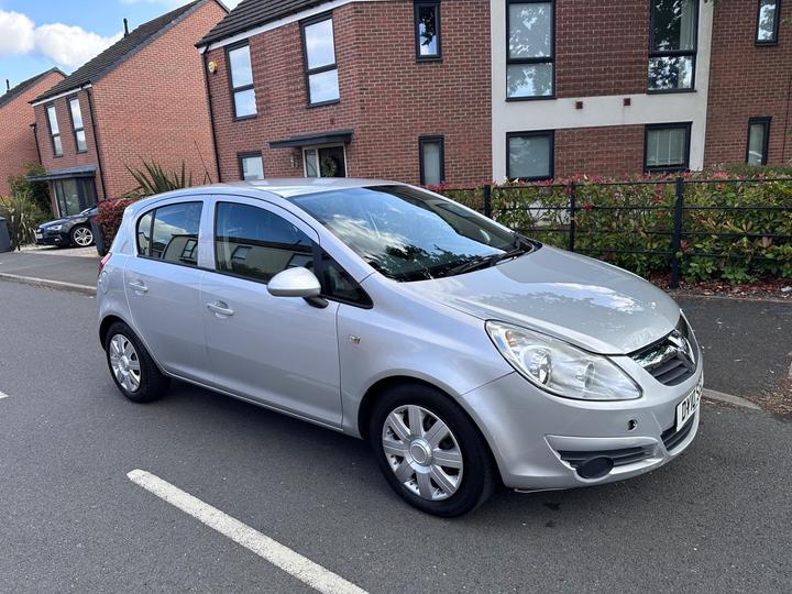 Cheap Vauxhall Corsa - 1.2i 16v Exclusiv 5dr - Direct From main Dealers for sale in Birmingham, West Midlands