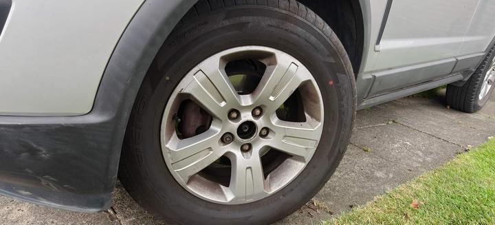 Vauxhall Antara - 2.2 CDTi Exclusiv 2WD Euro 5 5dr - Image 14