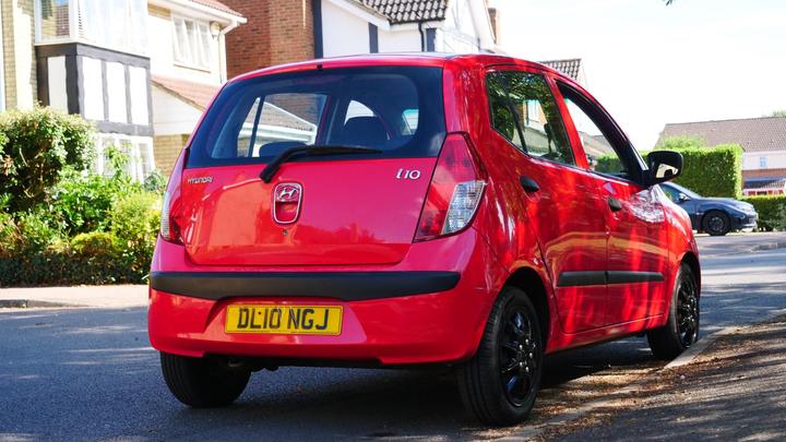 Hyundai i10 - 1.2 Classic Euro 4 5dr - BEST FOR NEW/YOUNG DRIVERS - Image 2