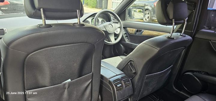 Mercedes-Benz C Class - 2.1 C220 CDI Sport Auto Euro 4 4dr - Image 14