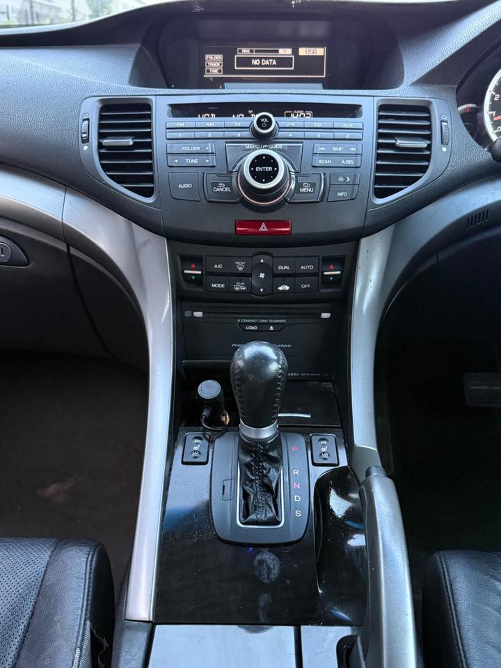 Honda Accord - 2.0 i-VTEC EX Auto Euro 5 4dr - Image 16