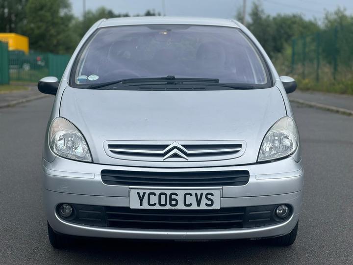 Cheap Citroen Xsara Picasso - 1.6i 16V Desire 5dr - CHEAP RUN AROUND for sale in Sheffield, South Yorkshire