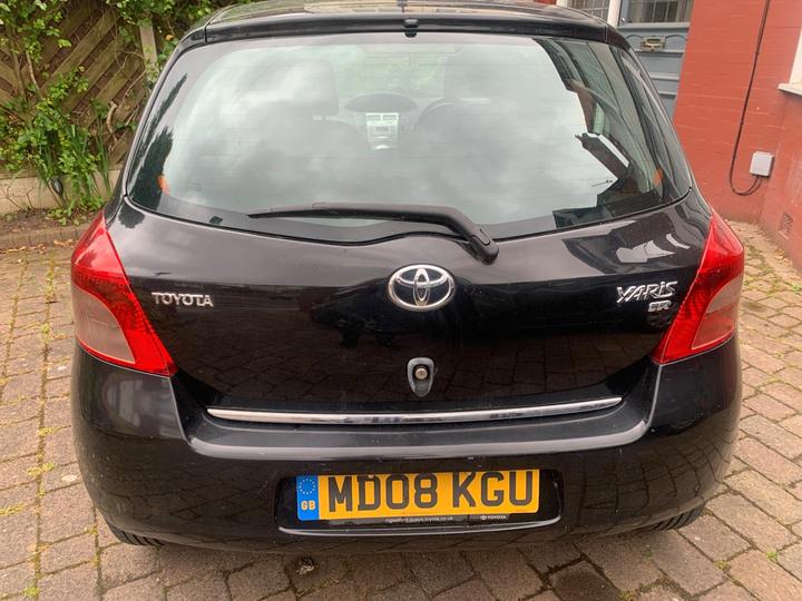 Toyota Yaris - 1.3 VVT-i TR 5dr - Perfect first car. Great price - Image 7