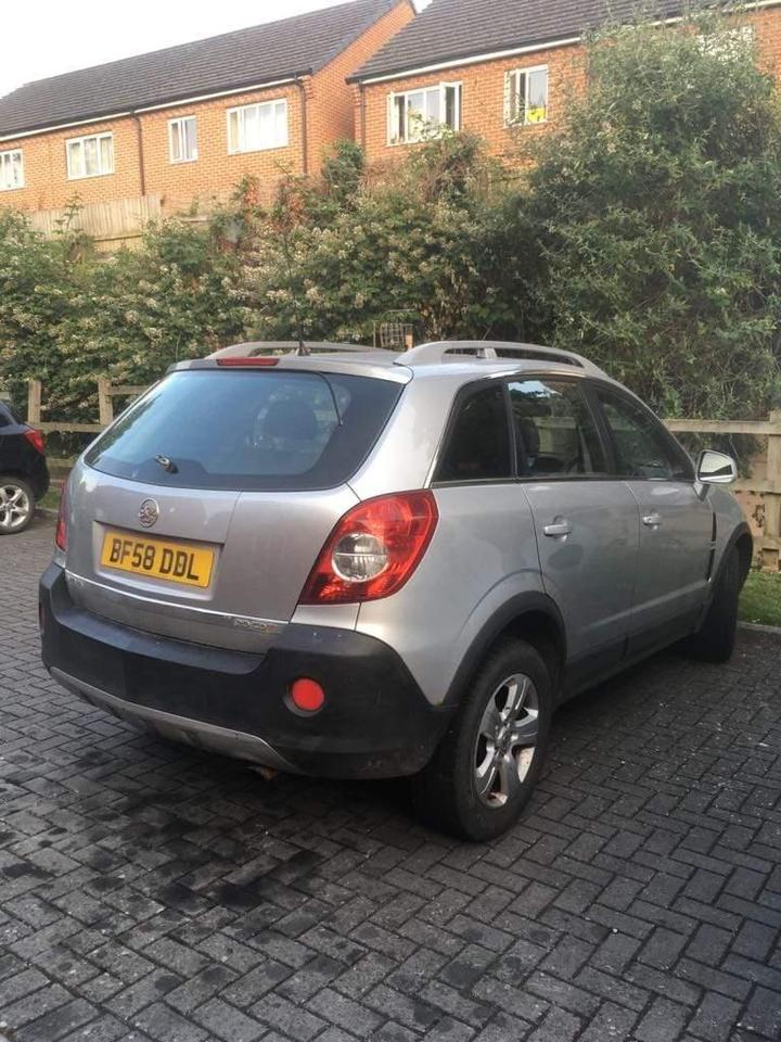 Vauxhall Antara - 2.0 CDTi 16V E 4WD Euro 4 5dr - First to see will buy - Image 4