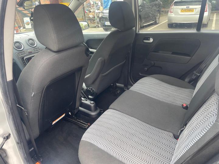 Ford Fusion - 1.6 TDCi Plus 5dr - Diesel Fusion With Park Sensor - Image 11