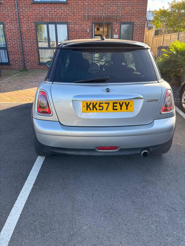 MINI Hatch - 1.6 Cooper Euro 4 3dr - Image 4