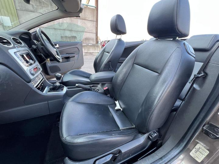 Ford Focus CC - 2.0 TDCi CC-3 2dr - ANY OLD CAR PART EXCHNGE WELC - Image 29