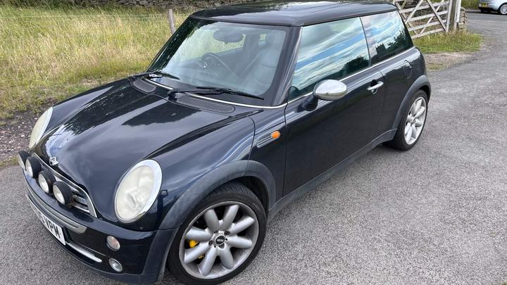 MINI Hatch - 1.6 Cooper Euro 4 3dr - Pocket rocket for under 1K!! - Image 3