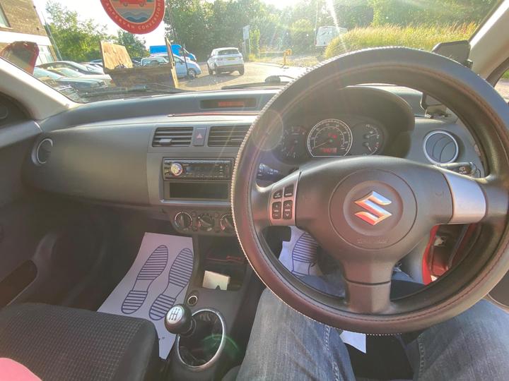 Suzuki Swift - 1.3 GL 3dr - Image 14