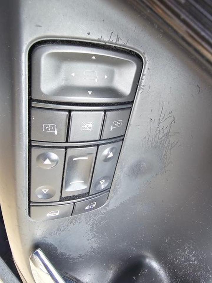 Vauxhall Vectra - 1.8 VVT Design 5dr - PART X TO CLEAR - Image 11