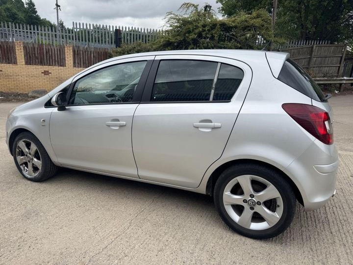 Vauxhall Corsa - 1.2 16V SXi Euro 5 5dr (A/C) - ***LOVELY CONDITION EXAMPLE*** - Image 12