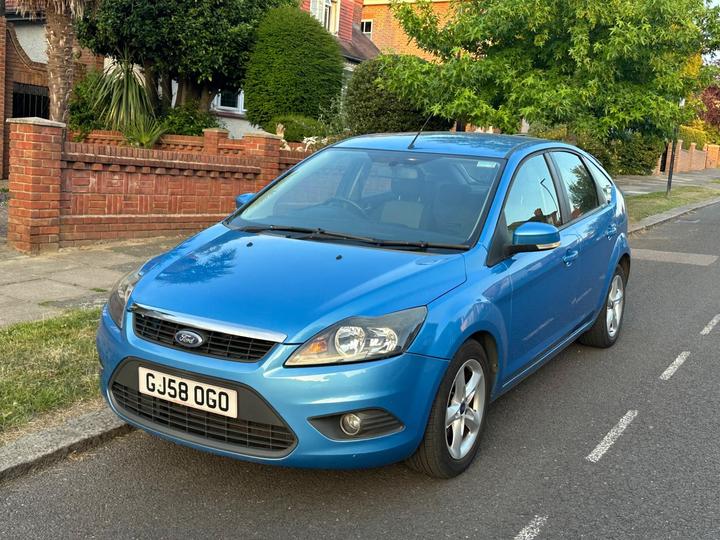 Ford Focus - 1.6 Zetec 5dr - ULEZ FREE / DRIVES SPOT ON - Image 3