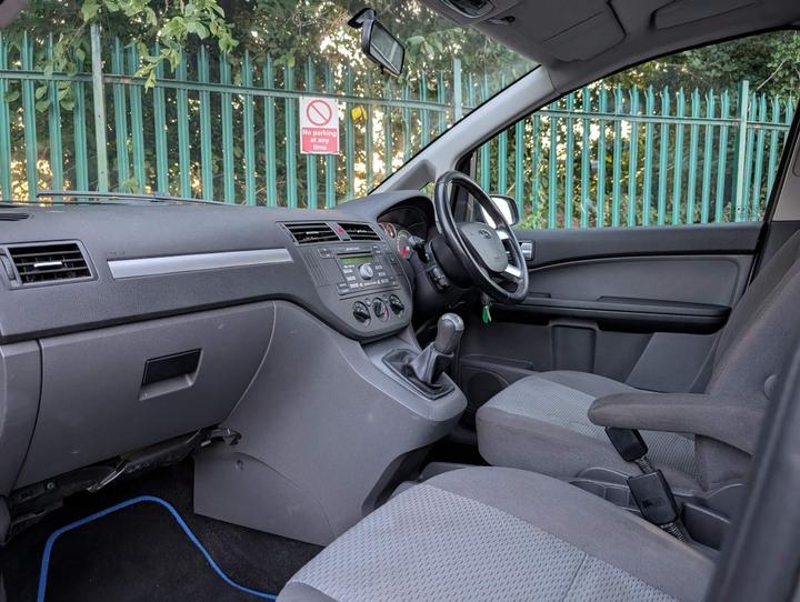 Ford Focus C-Max - 1.6 16v Zetec 5dr - JUST SERVICED*LOVELY SPEC*ULEZ - Image 13