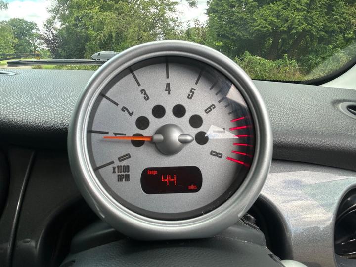 MINI Hatch - 1.6 Cooper Euro 4 3dr - Image 7