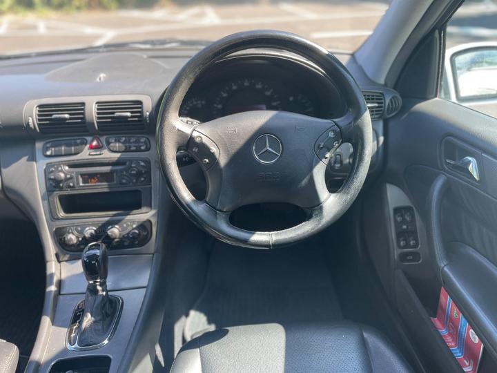 Mercedes-Benz C Class - 1.8 C200 Kompressor Avantgarde SE 4dr - One Owner From New - Image 13