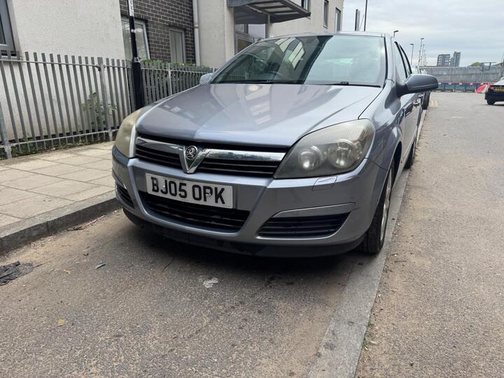 Cheap Vauxhall Astra - 1.4i 16v Breeze 5dr - ULEZ|NEW 1 YEAR MOT|2 OWNERS for sale in Rotherhithe, Greater London