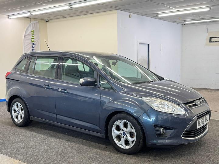 Cheap Ford Grand C-Max - 1.6 TDCi Zetec Euro 5 5dr - DRIVES A1 for sale in Dewsbury, West Yorkshire