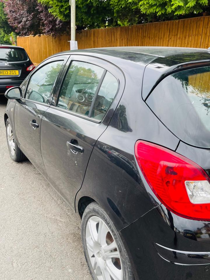 Vauxhall Corsa - 1.3 CDTi ecoFLEX SE 5dr (a/c) - PARKING SENSORS HTD SEATS 35T - Image 17
